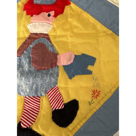 Handmade Hand Sewn Raggedy Ann and Andy Baby Crib Quilt 46x46 Made In 2004 - Picture 10 of 12